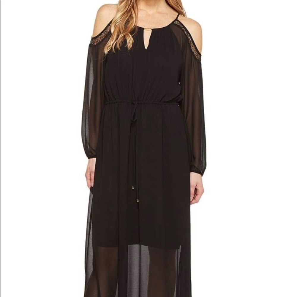 ❤️Calvin Klein Cold Shoulder Maxi dress in Black!!